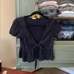 Fun flowing black top!